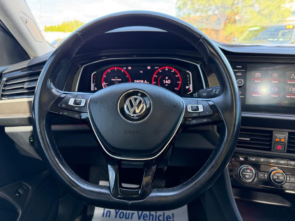 2019 Volkswagen Jetta Image 19