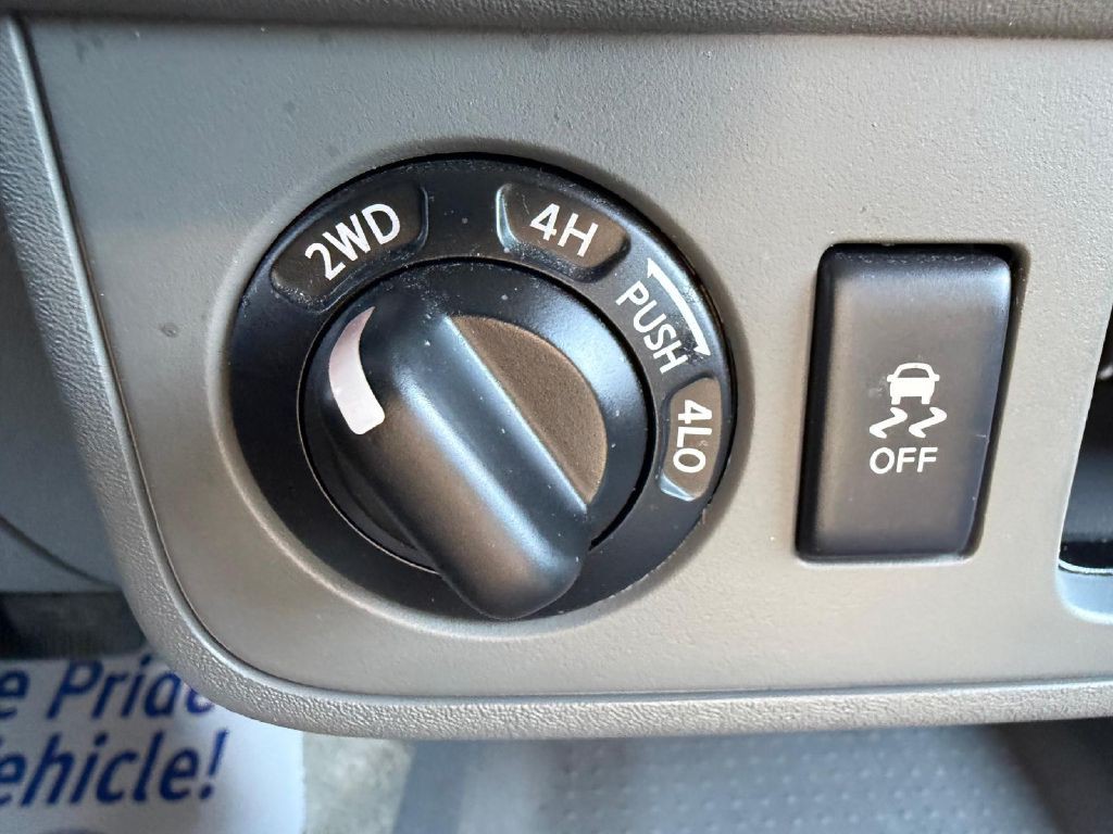 2017 Nissan Frontier Image 22