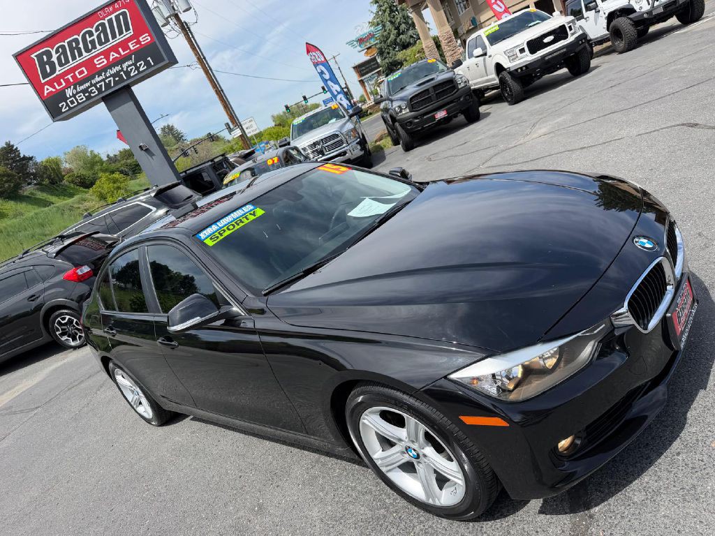 2015 BMW 3 Series Image 9