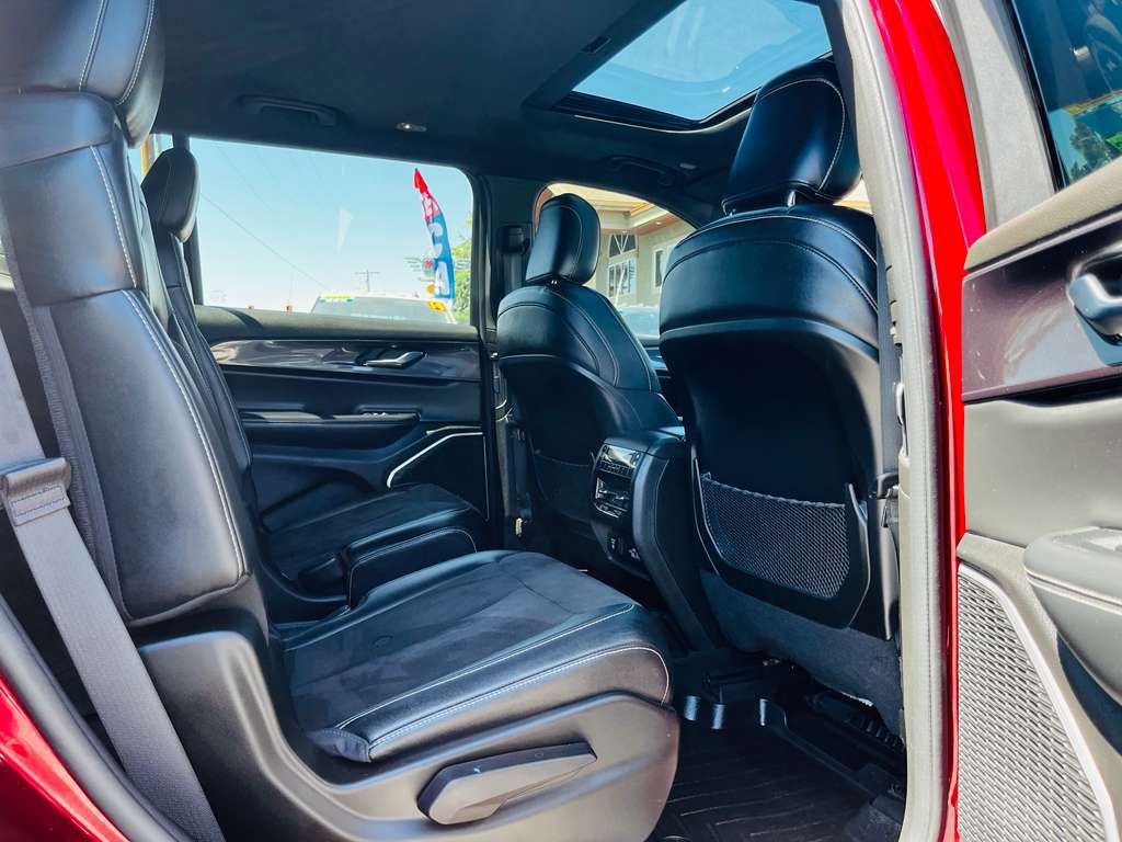 2021 Jeep Grand Cherokee Image 18