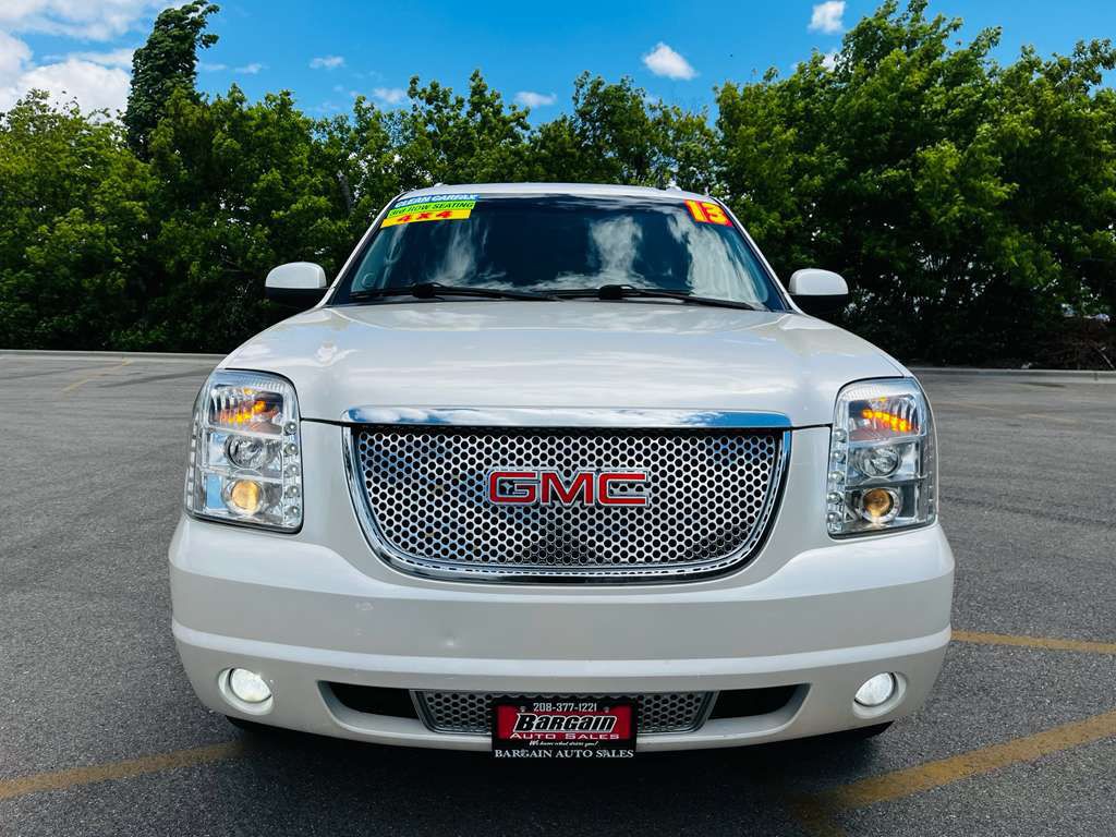 2013 GMC Yukon Image 2