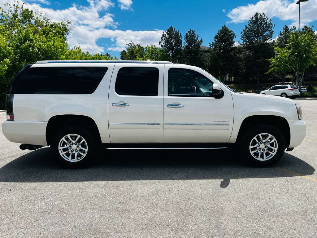 2013 GMC Yukon Image 8