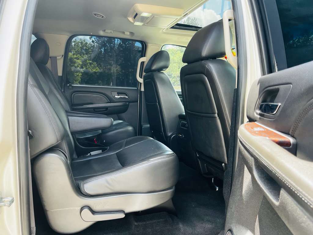 2013 GMC Yukon Image 16