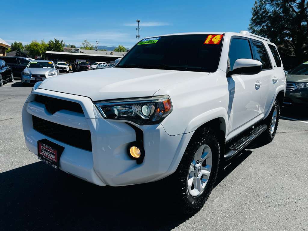 2014 Toyota 4Runner Image 3
