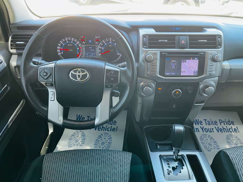 2014 Toyota 4Runner Image 18