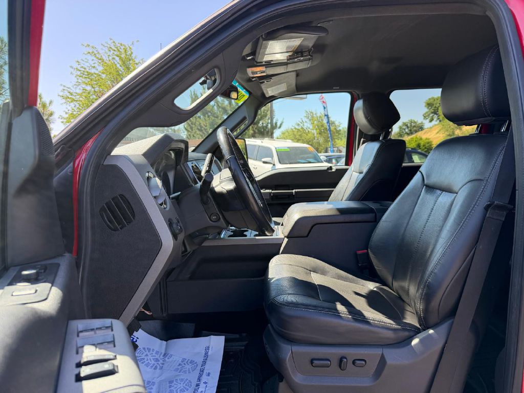 2012 Ford F-250 Image 12
