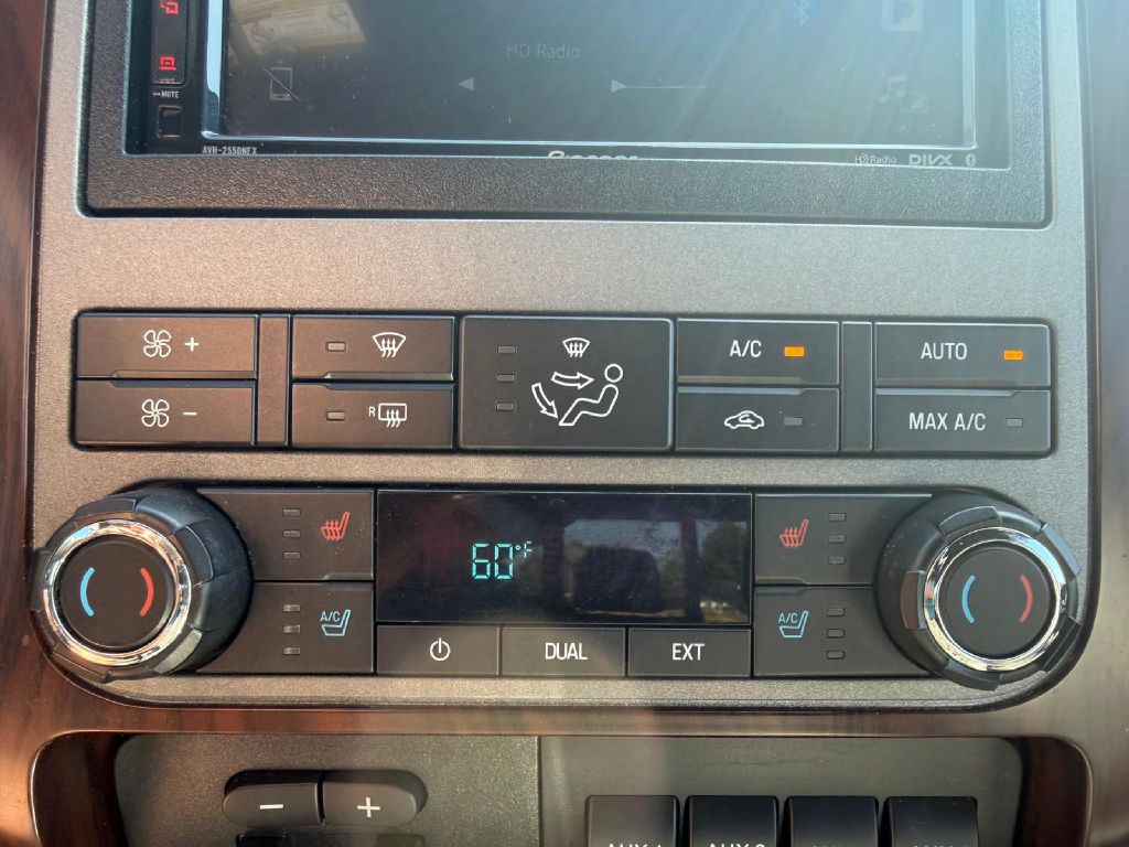 2012 Ford F-250 Image 21