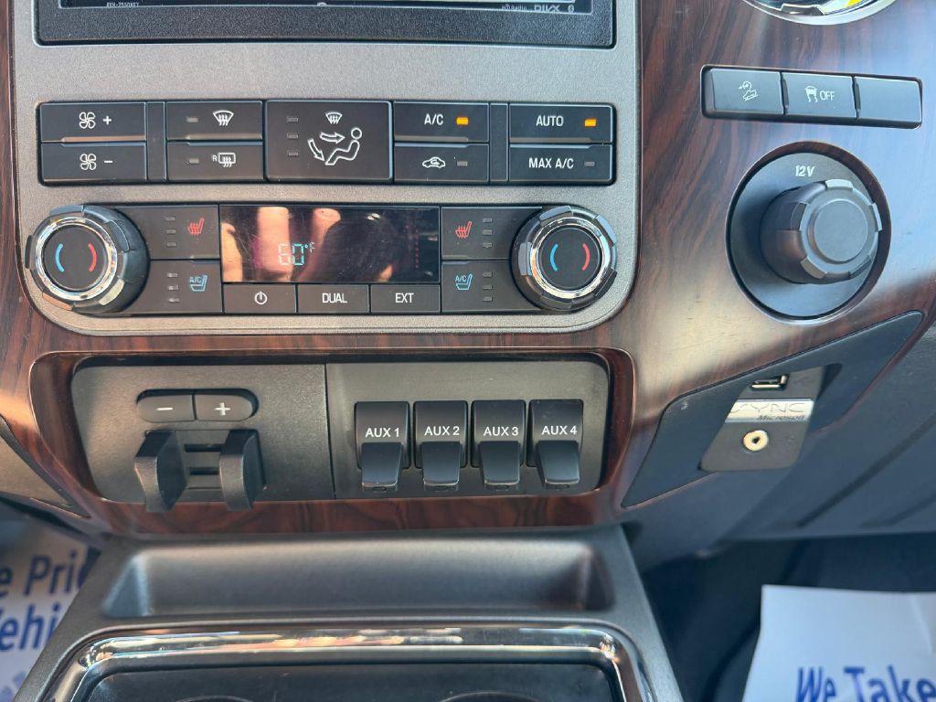 2012 Ford F-250 Image 24