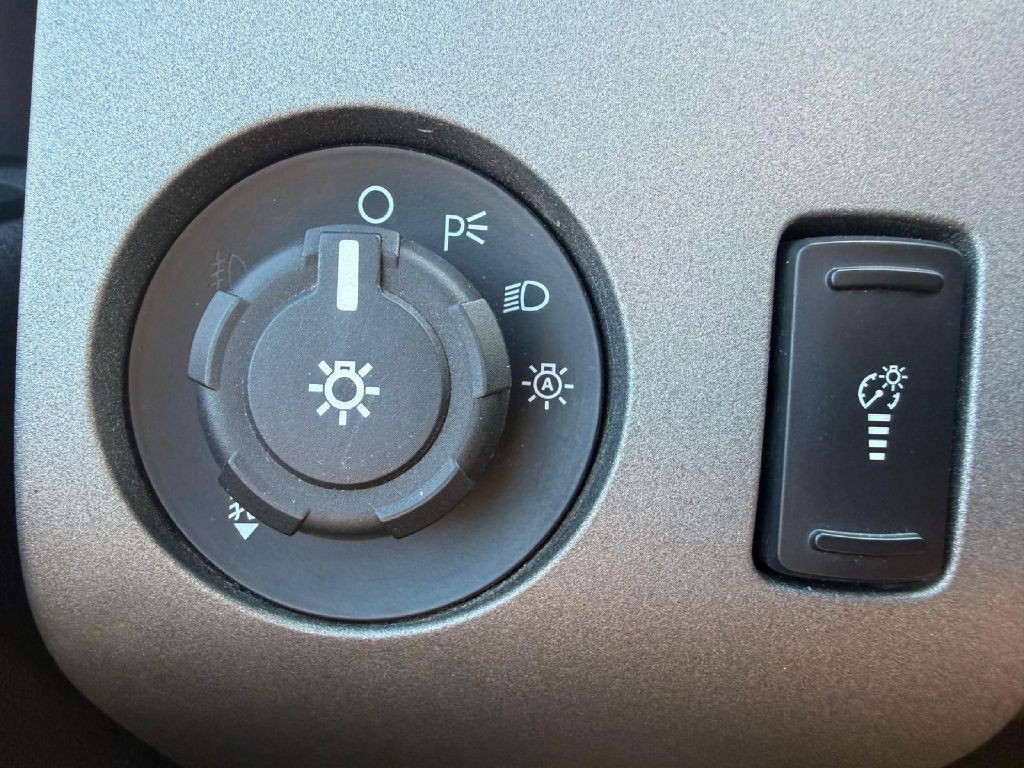 2012 Ford F-250 Image 29