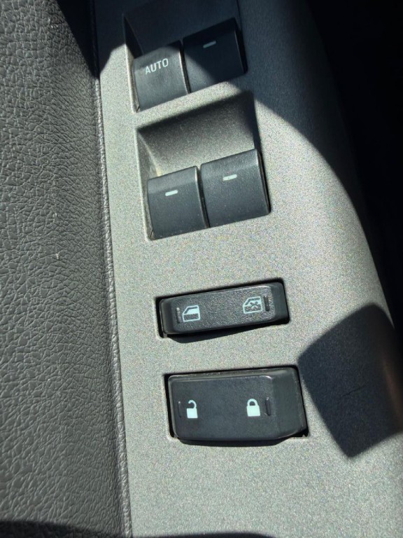 2012 Ford F-250 Image 30