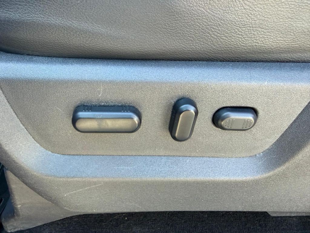 2012 Ford F-250 Image 33