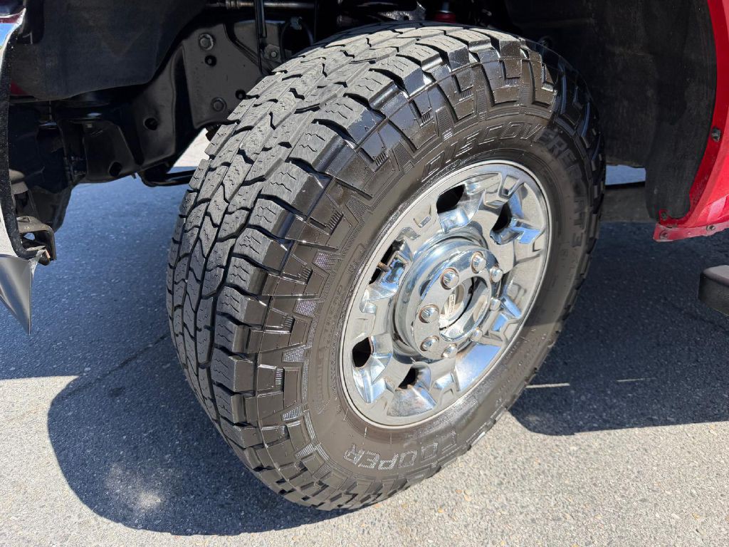 2012 Ford F-250 Image 36