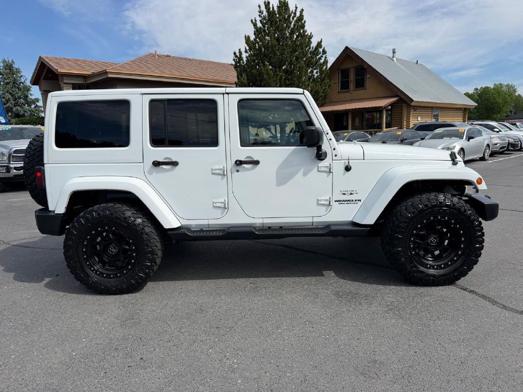 2017 Jeep Wrangler Unlimited Image 8