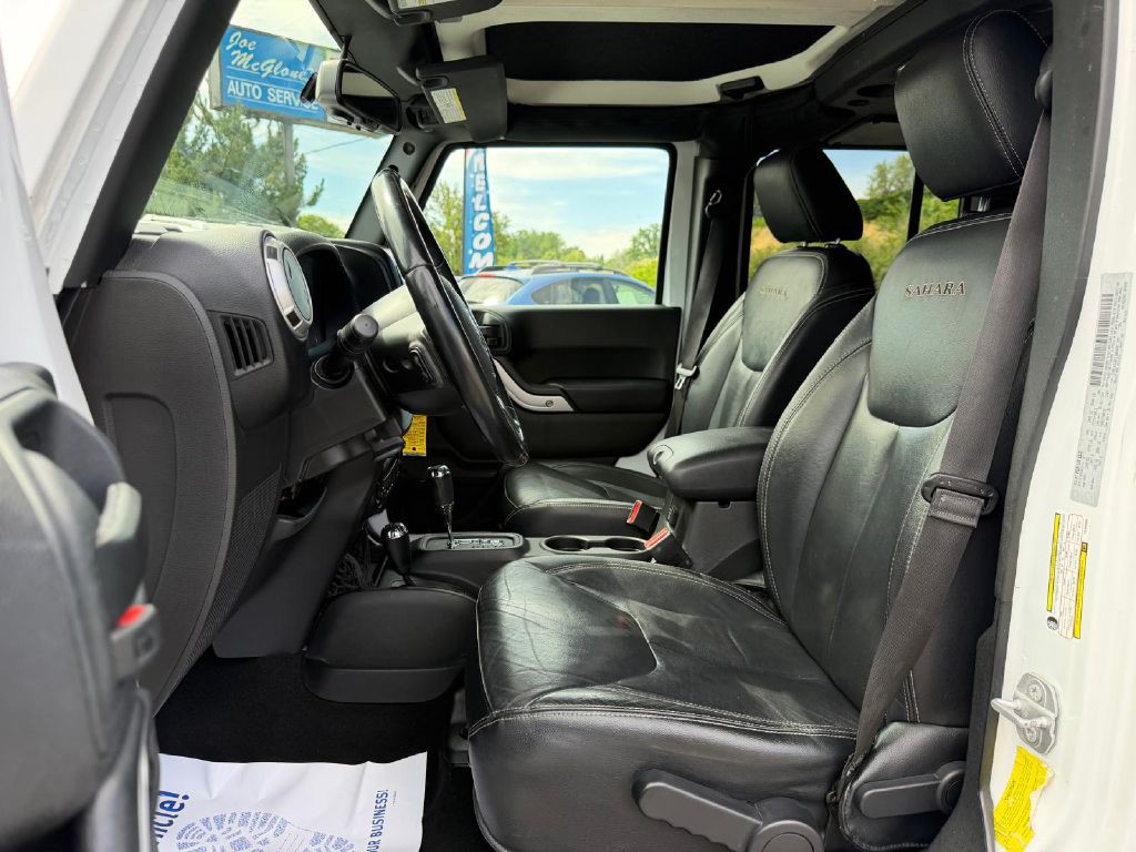 2017 Jeep Wrangler Unlimited Image 12