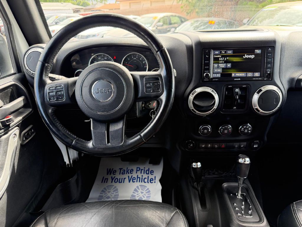 2017 Jeep Wrangler Unlimited Image 17