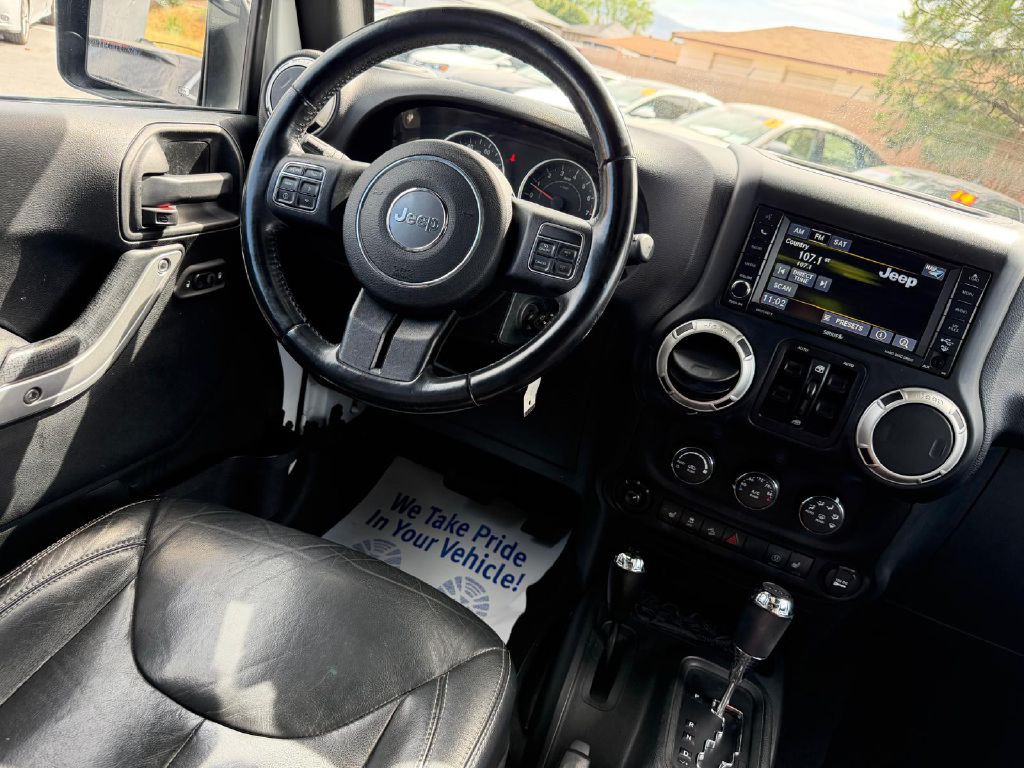 2017 Jeep Wrangler Unlimited Image 20