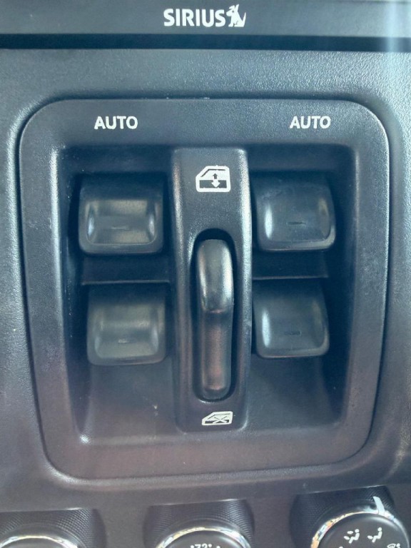 2017 Jeep Wrangler Unlimited Image 25
