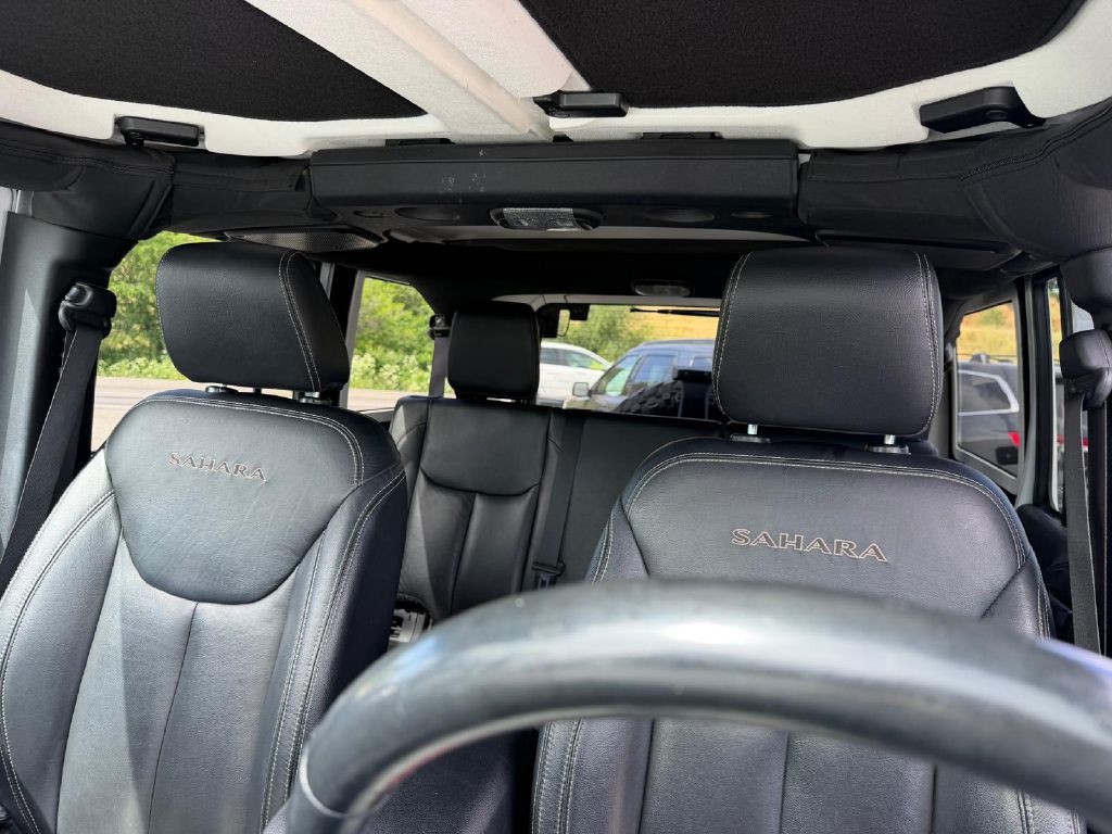 2017 Jeep Wrangler Unlimited Image 31