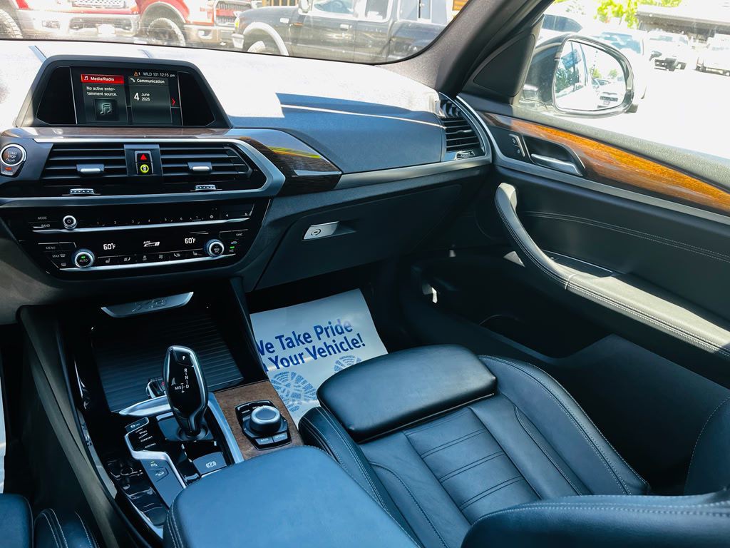 2019 BMW X3 Image 23