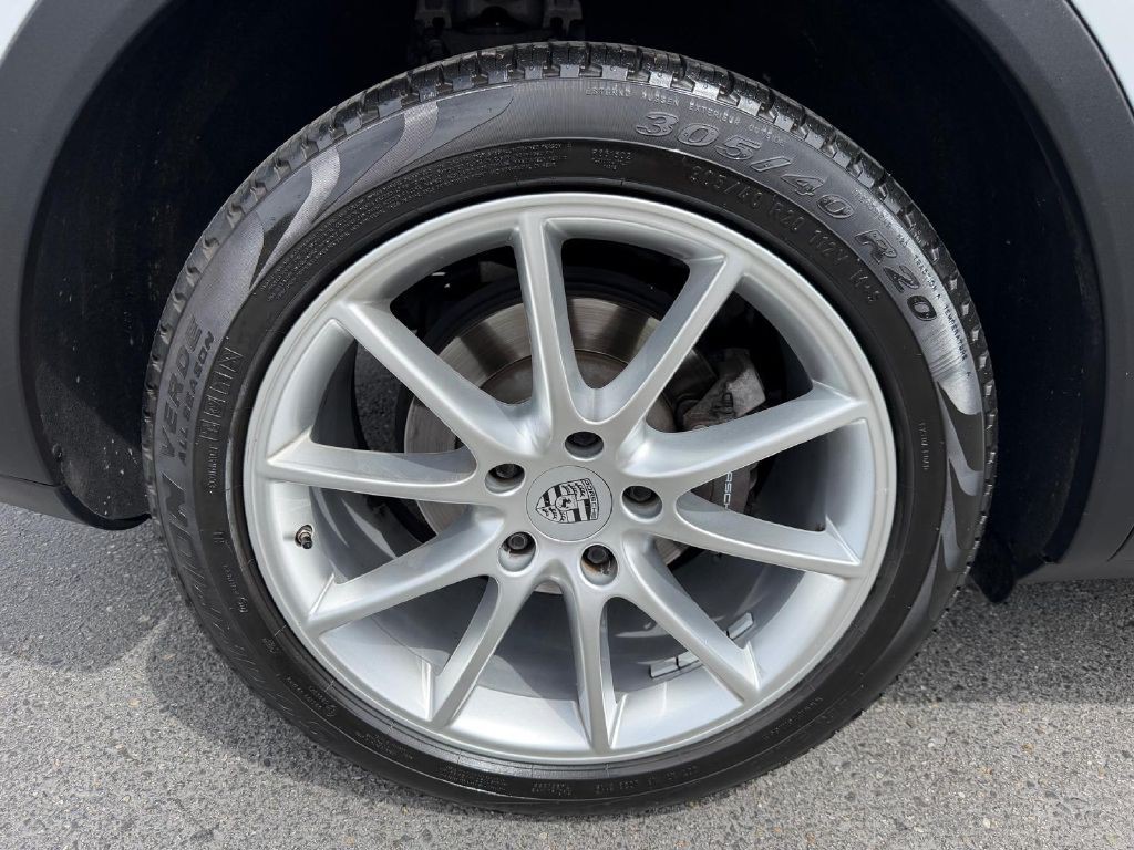 2019 Porsche Cayenne Image 34