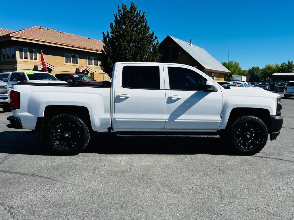 2017 Chevrolet Silverado 1500 Image 8
