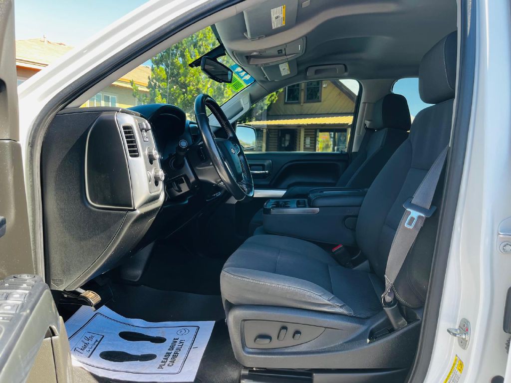 2017 Chevrolet Silverado 1500 Image 12