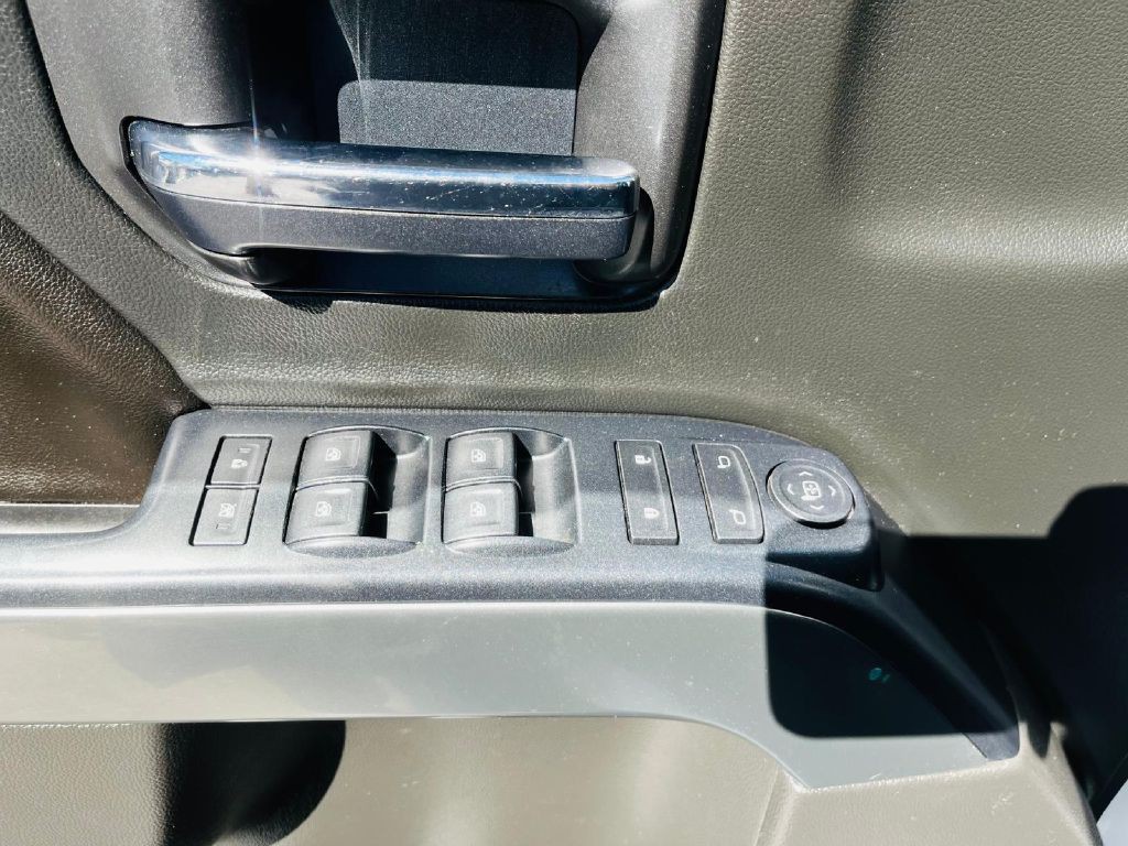 2017 Chevrolet Silverado 1500 Image 22