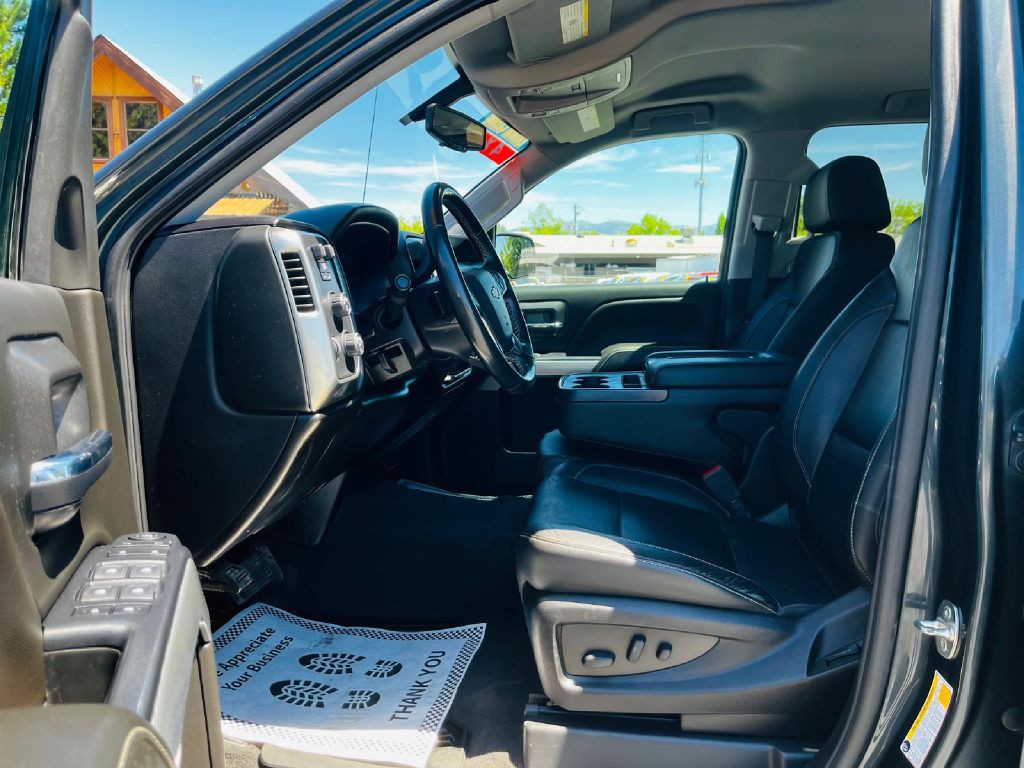 2018 Chevrolet Silverado 1500 Image 12