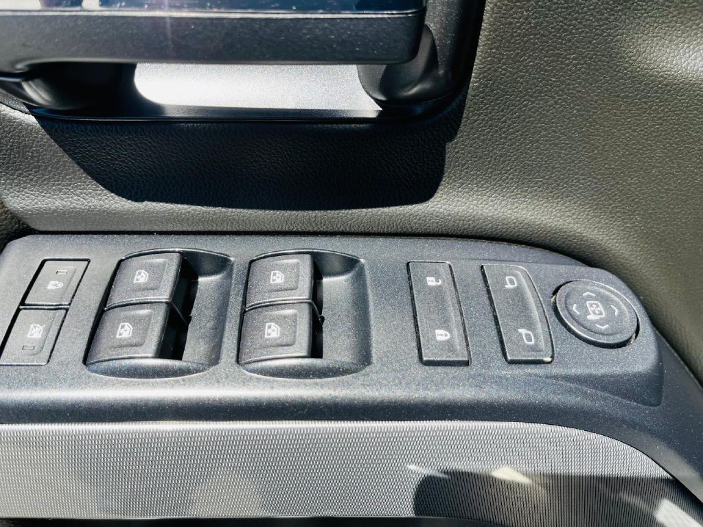 2018 Chevrolet Silverado 1500 Image 23