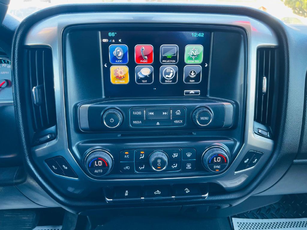 2018 Chevrolet Silverado 1500 Image 30