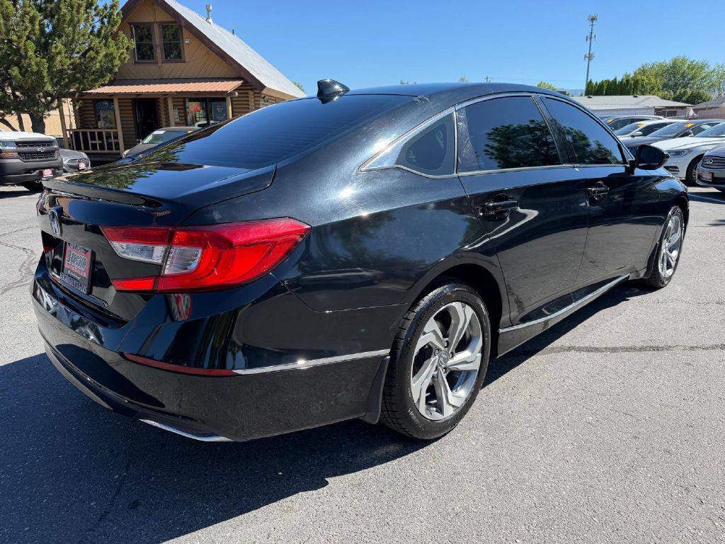 2018 Honda Accord Image 7