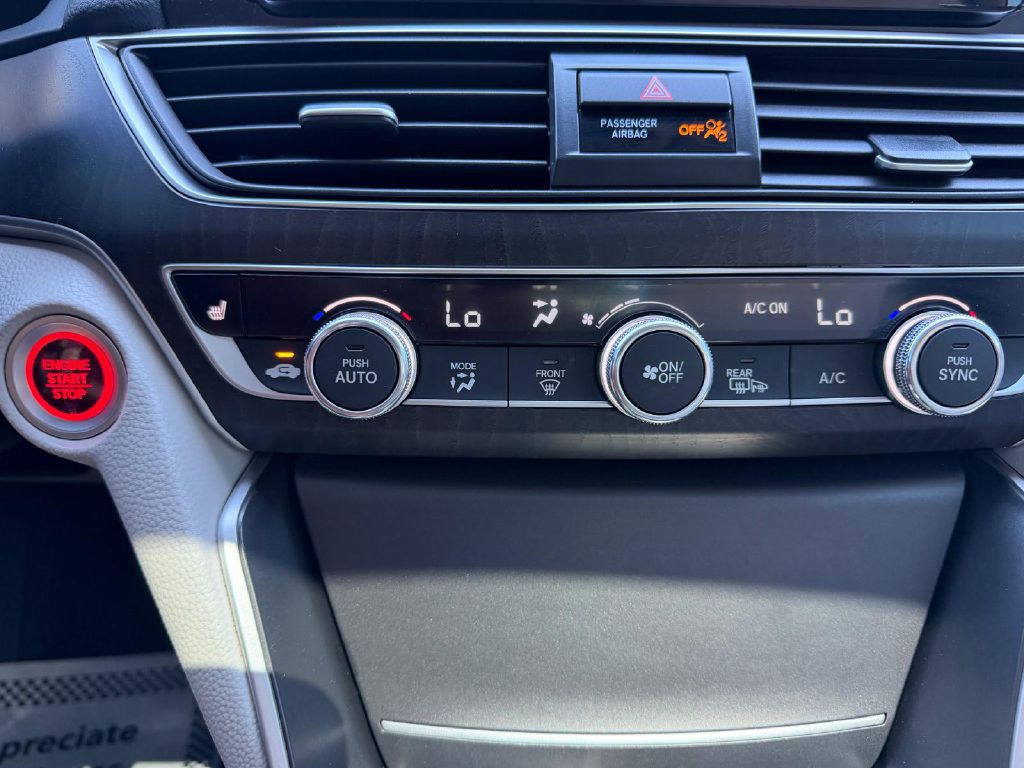 2018 Honda Accord Image 23