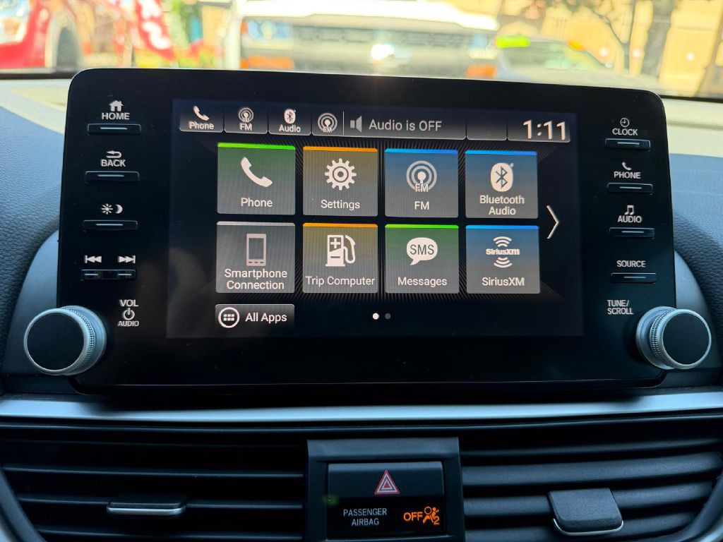2018 Honda Accord Image 24