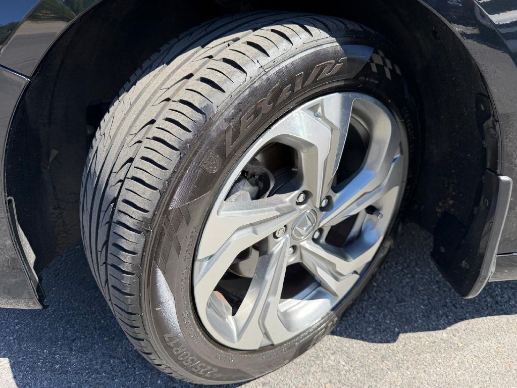 2018 Honda Accord Image 34