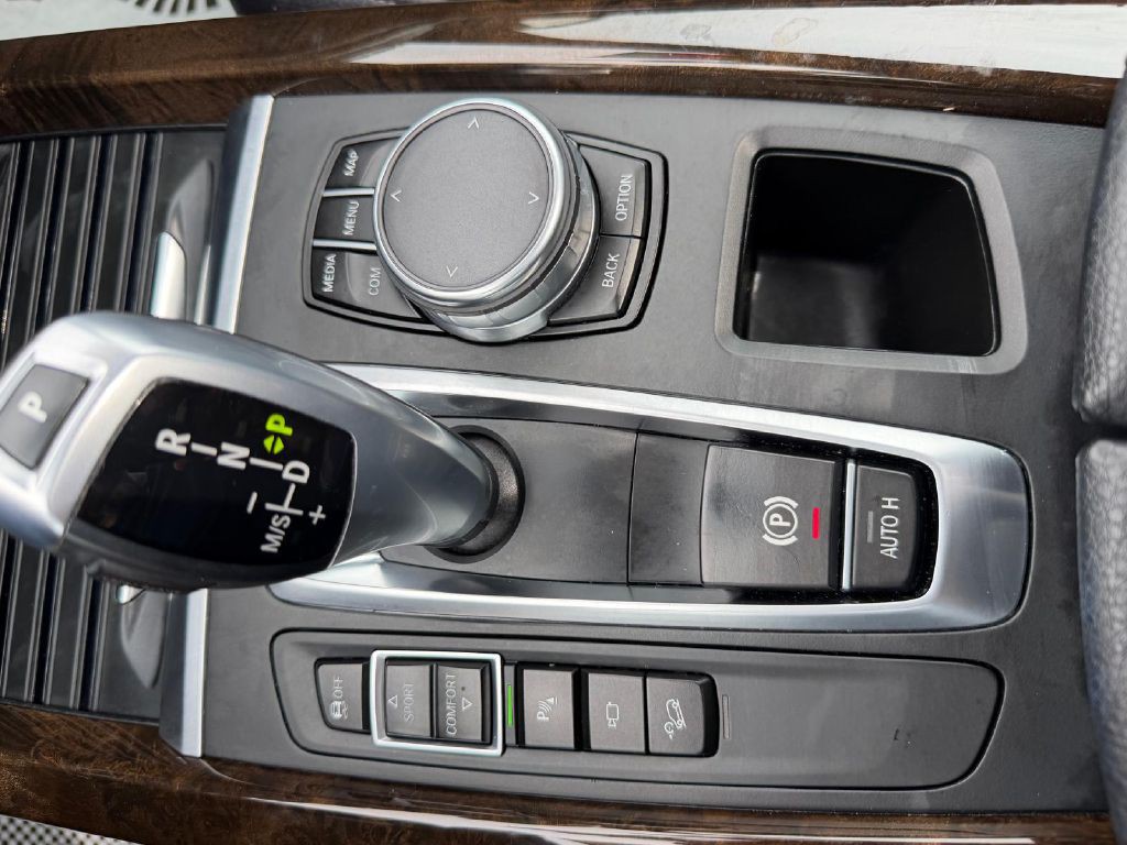 2017 BMW X5 Image 22