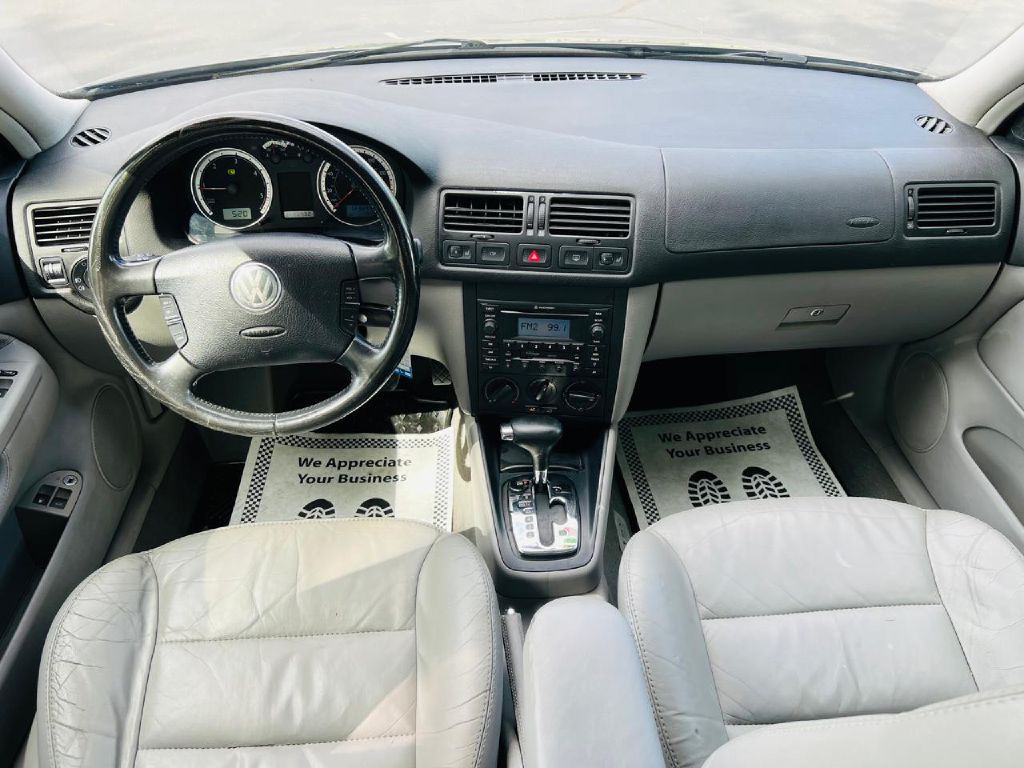 2005 Volkswagen Jetta Image 15