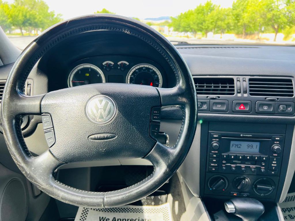 2005 Volkswagen Jetta Image 18