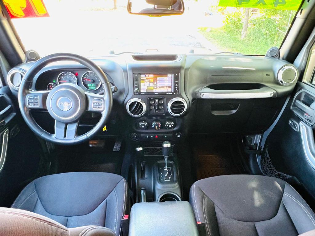 2014 Jeep Wrangler Unlimited Image 18