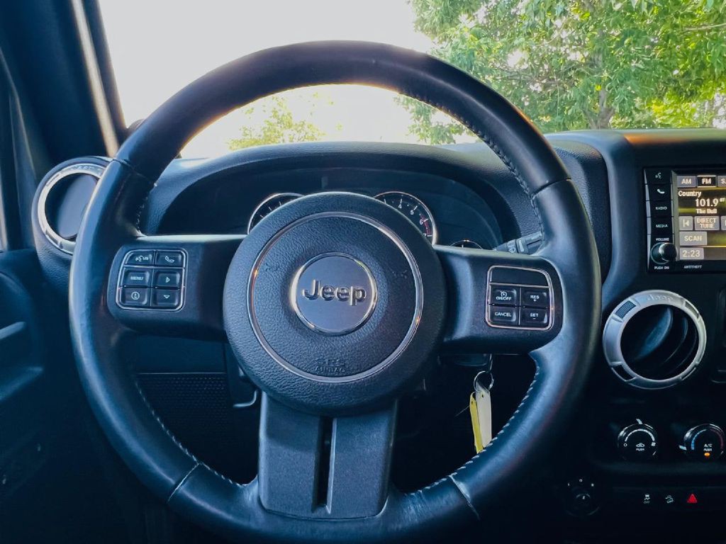 2014 Jeep Wrangler Unlimited Image 22