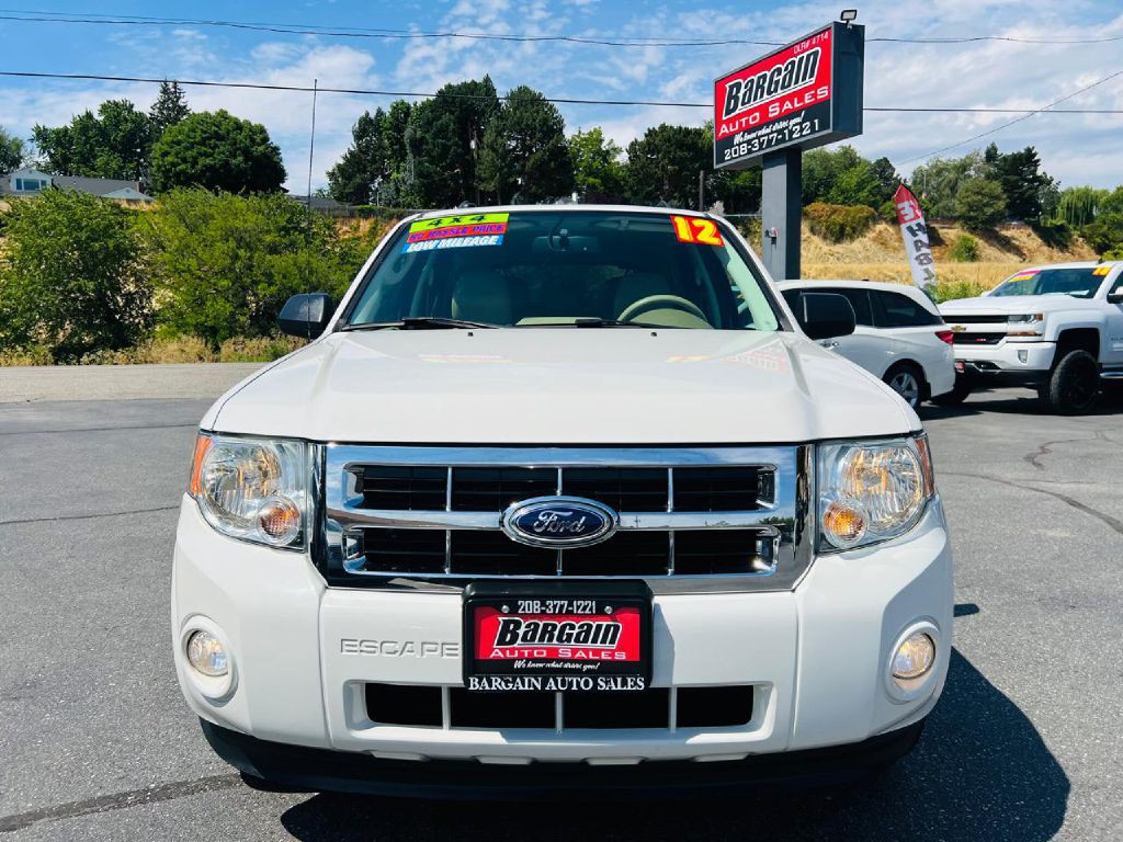 2012 Ford Escape Image 2