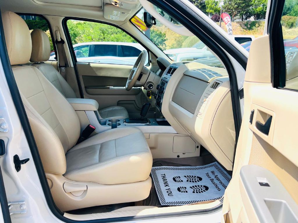 2012 Ford Escape Image 16
