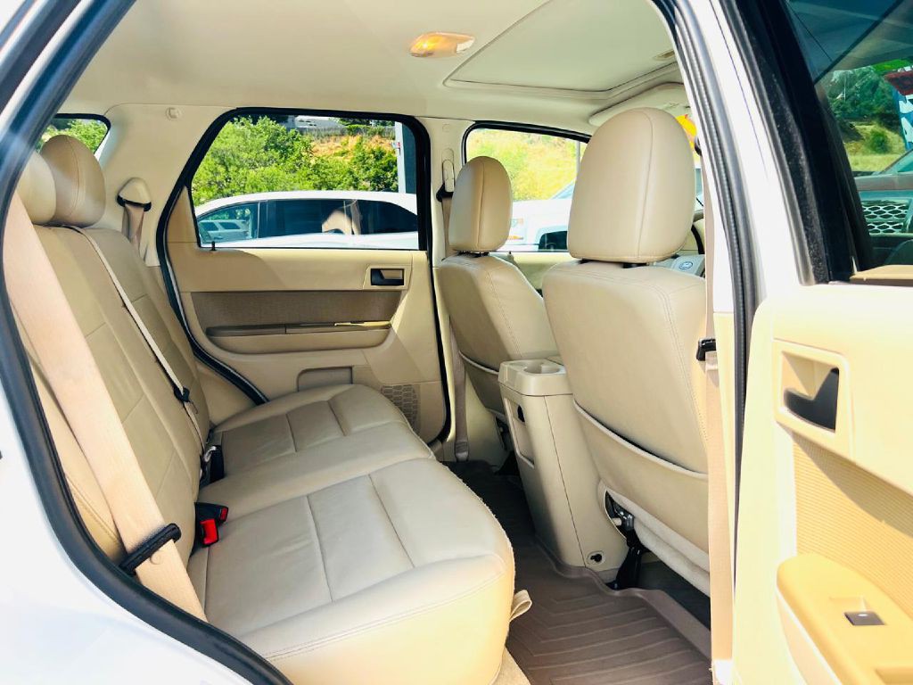 2012 Ford Escape Image 18