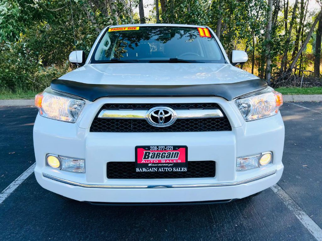 2011 Toyota 4Runner Image 2