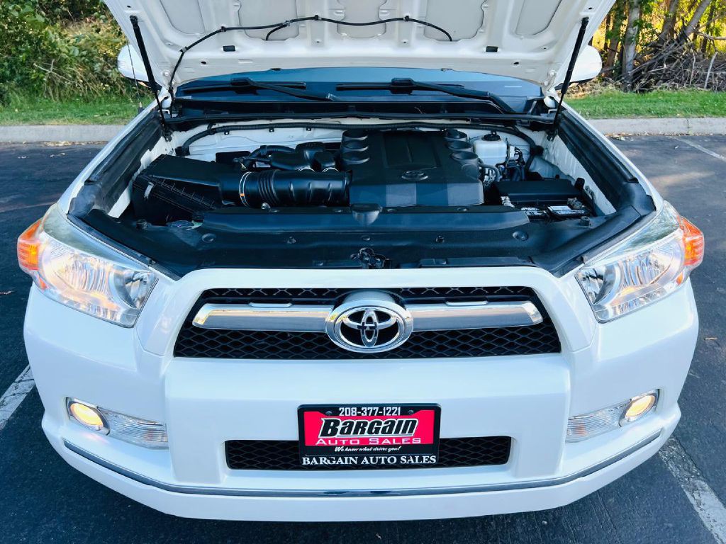 2011 Toyota 4Runner Image 11
