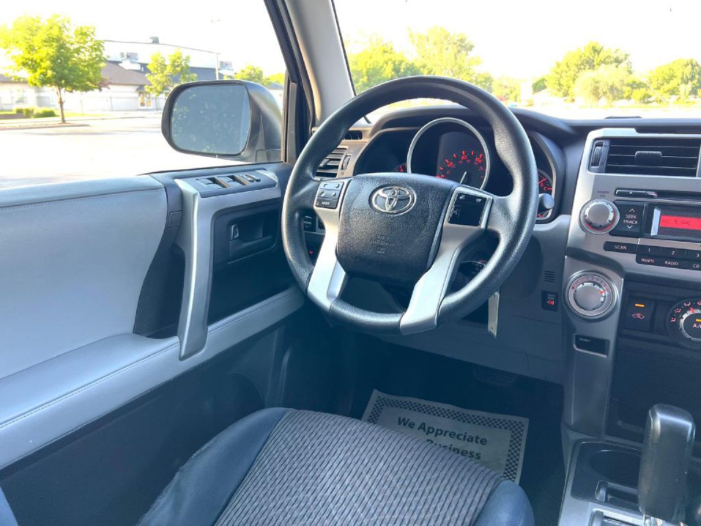 2011 Toyota 4Runner Image 23
