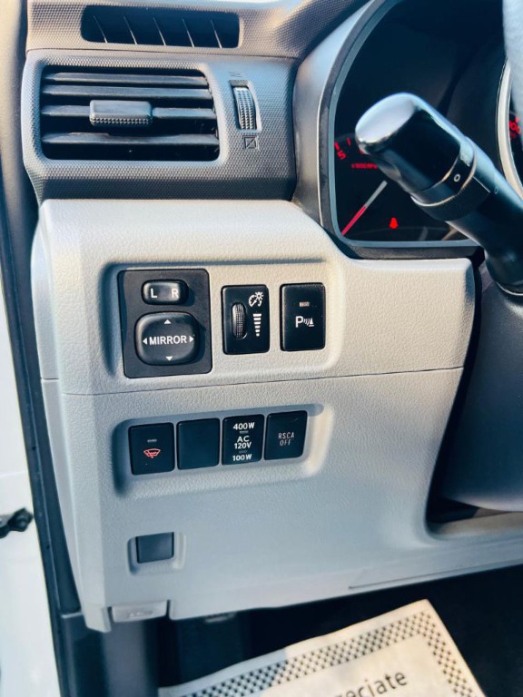 2011 Toyota 4Runner Image 26
