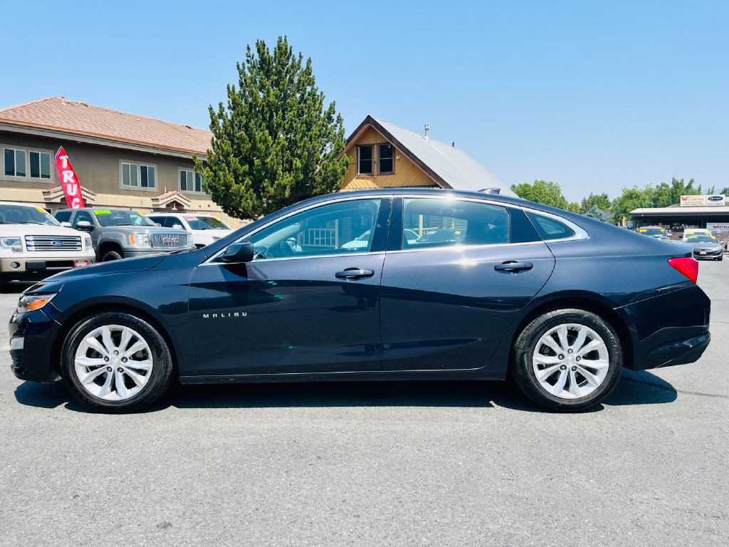 2023 Chevrolet Malibu Image 4