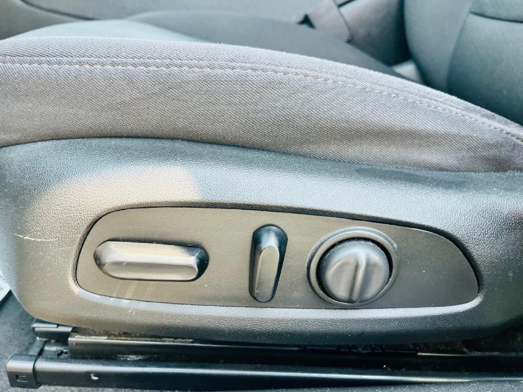 2023 Chevrolet Malibu Image 25