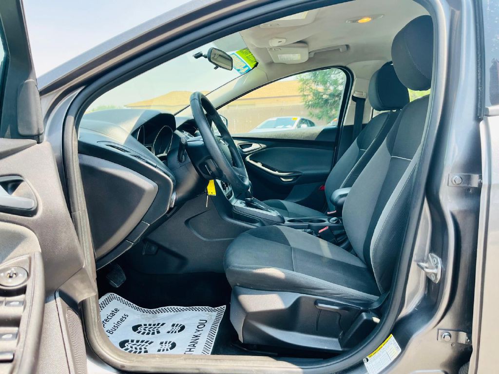 2014 Ford Focus Image 12