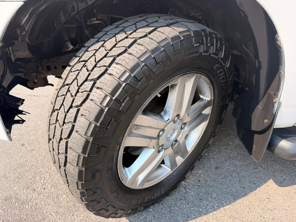 2007 Toyota Tundra Image 35